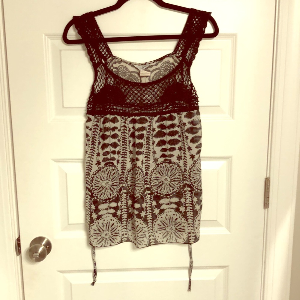 Dressy tank top (Size Small)